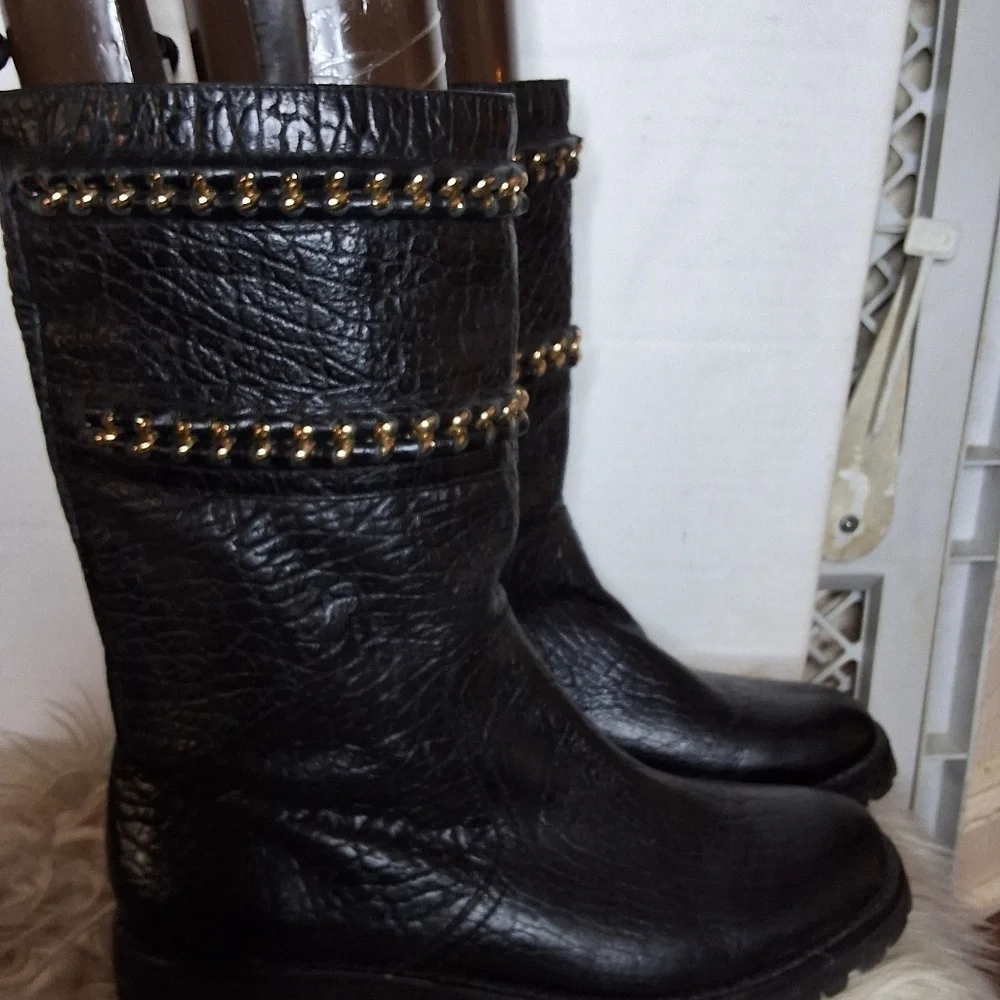 Tory Burch Cornell Biker Black Leather Chain Boorts 10